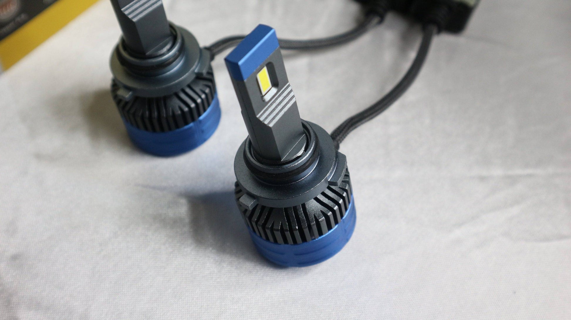 9006 Super LED Set 12V - 24V - Autolichtbeeld